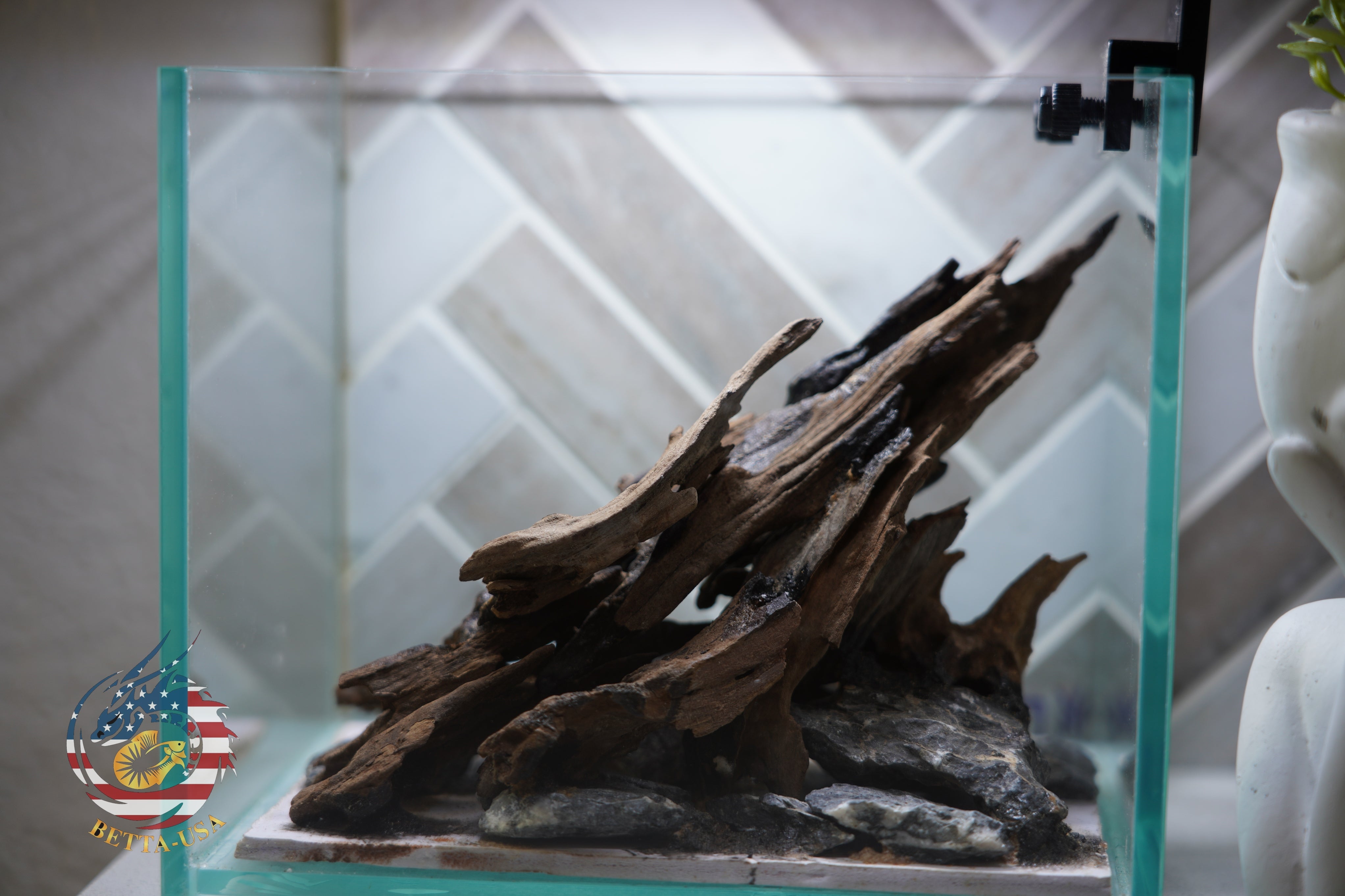 [SCAPE-14] Nature Aquarium Aquascape Driftwood – 1 Gallon