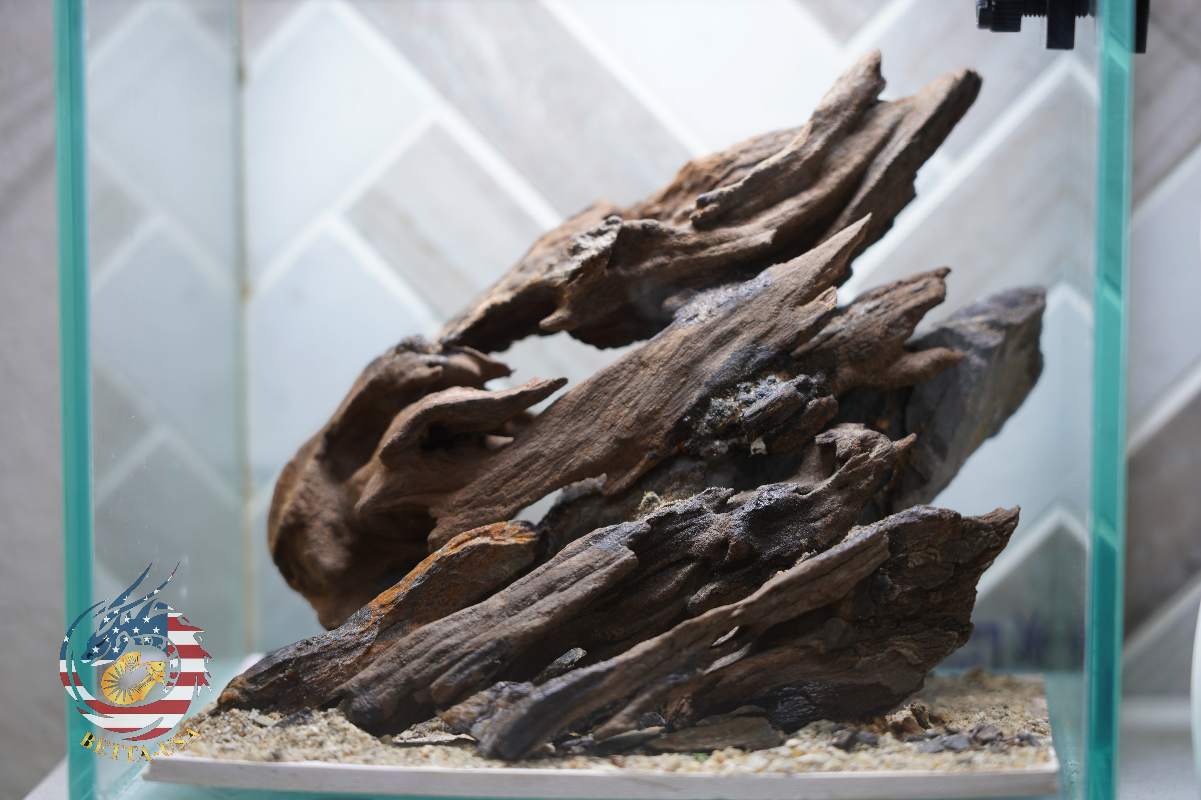 [SCAPE-15] Nature Aquarium Aquascape Driftwood – 1 Gallon