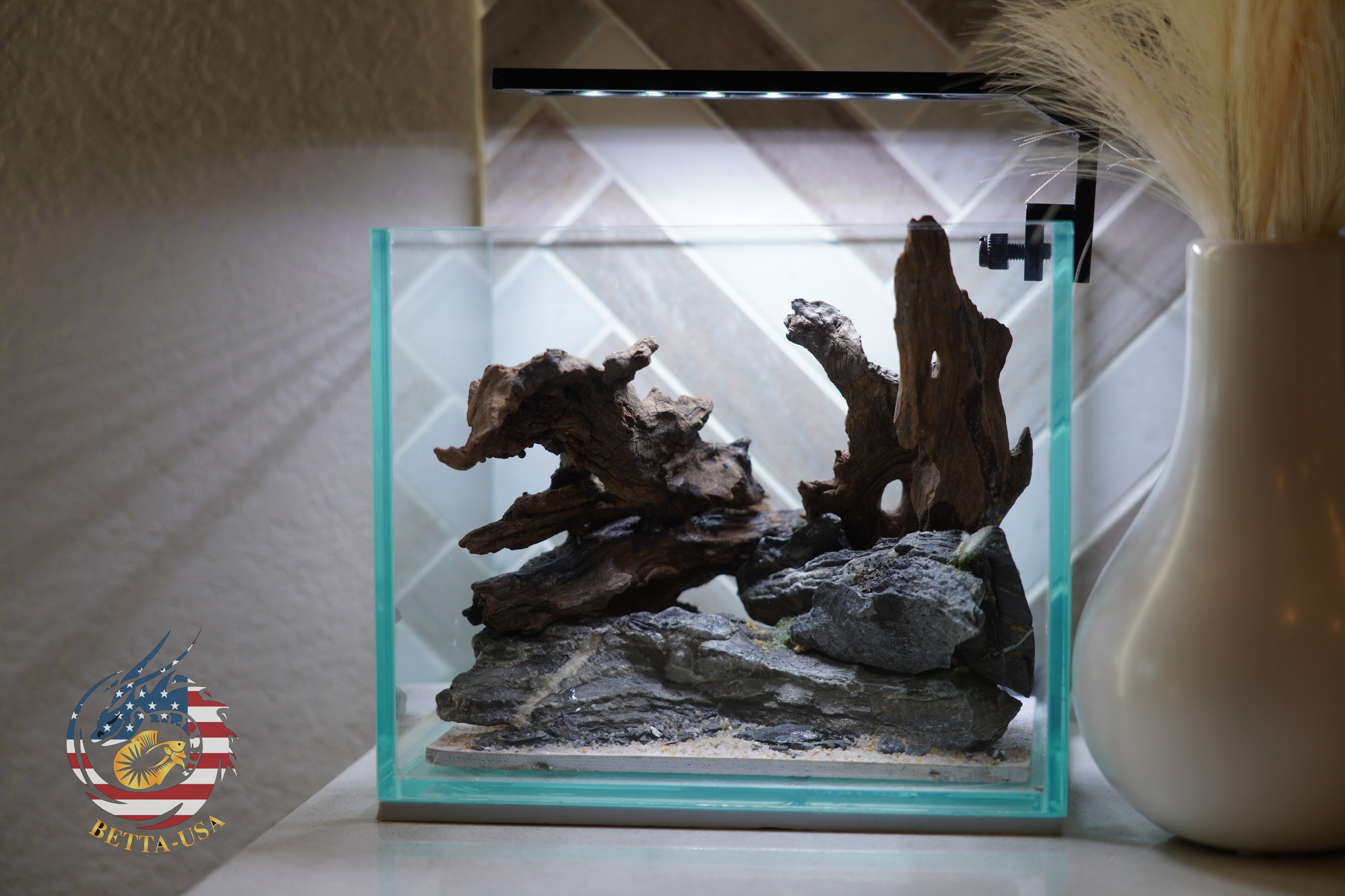 [SCAPE-28] Nature Aquarium Aquascape Driftwood – 1 Gallon