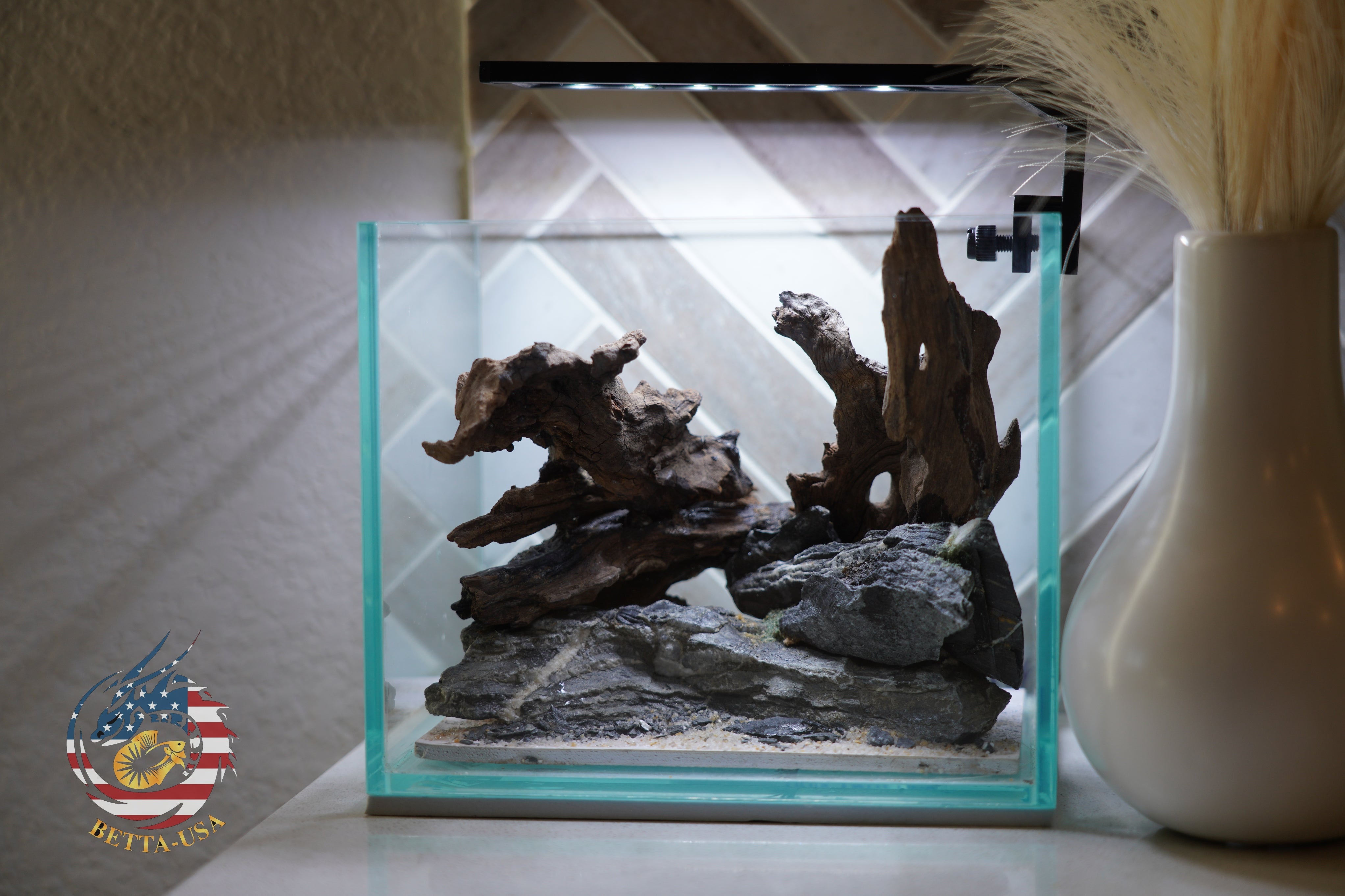 [SCAPE-28] Nature Aquarium Aquascape Driftwood – 1 Gallon