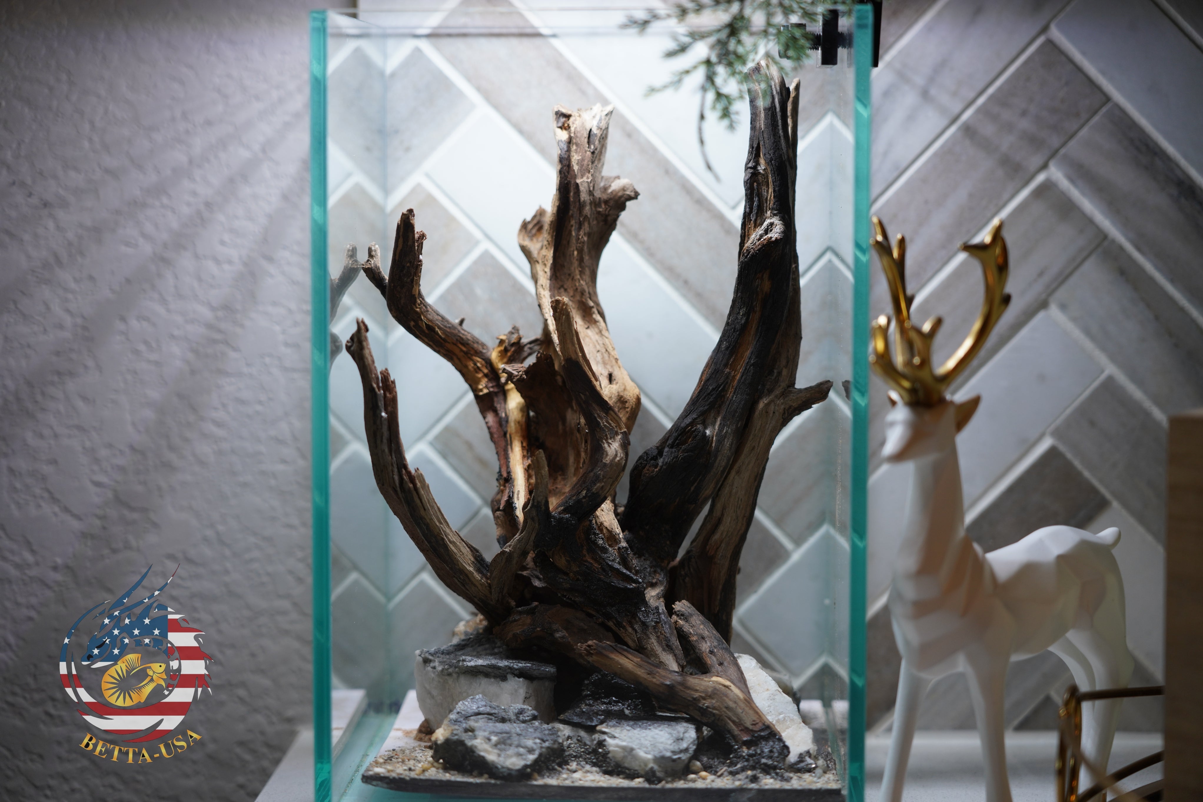 [SCAPE-36] Nature Aquarium Aquascape Diftwood – 1.6 Gallons