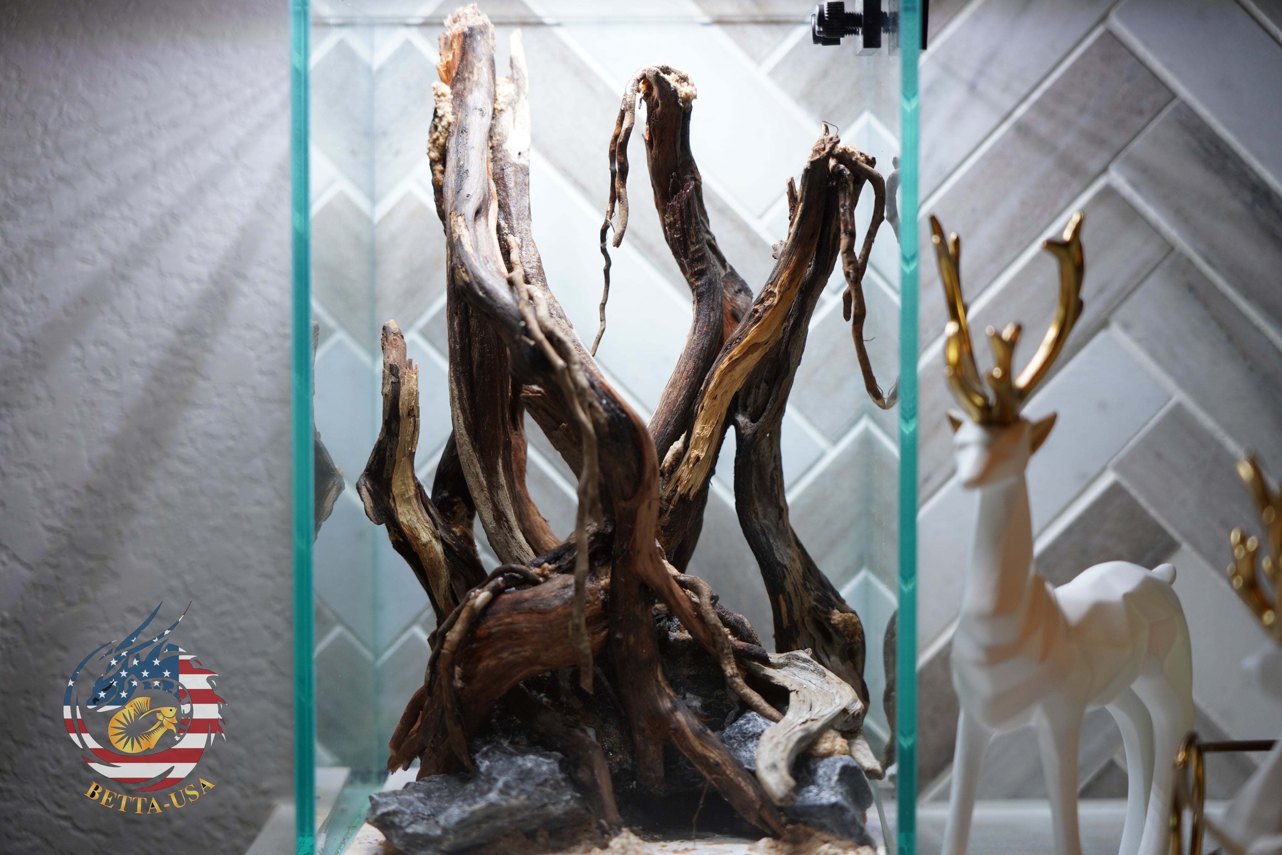 [SCAPE-41] Nature Aquarium Aquascape Diftwood – 1.6 Gallons