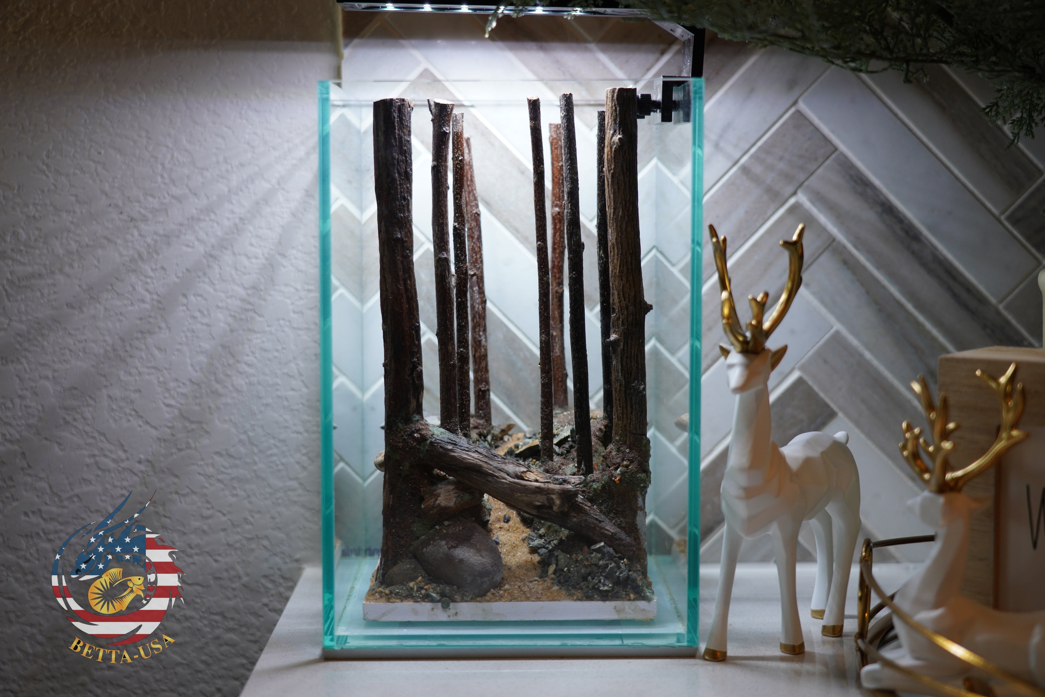 [SCAPE-42] Jungle Nature Aquarium Aquascape Diftwood – 1.6 Gallons