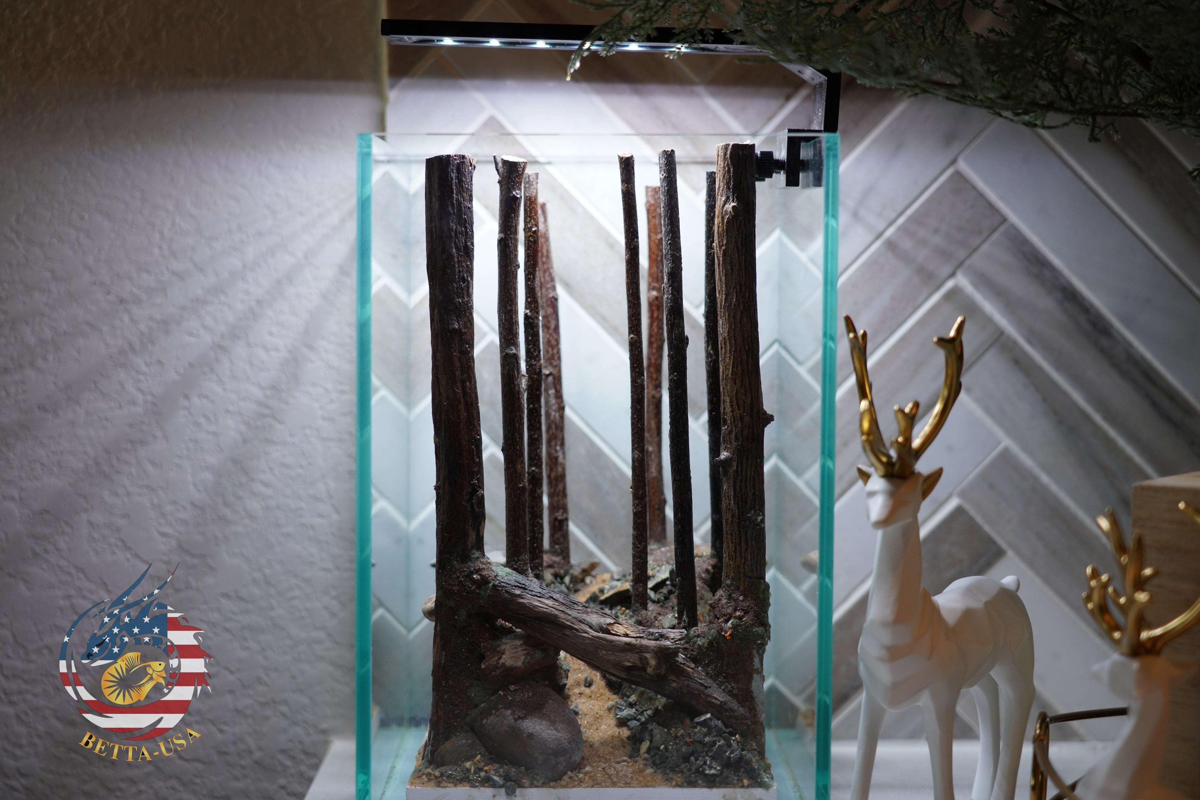 [SCAPE-42] Jungle Nature Aquarium Aquascape Diftwood – 1.6 Gallons