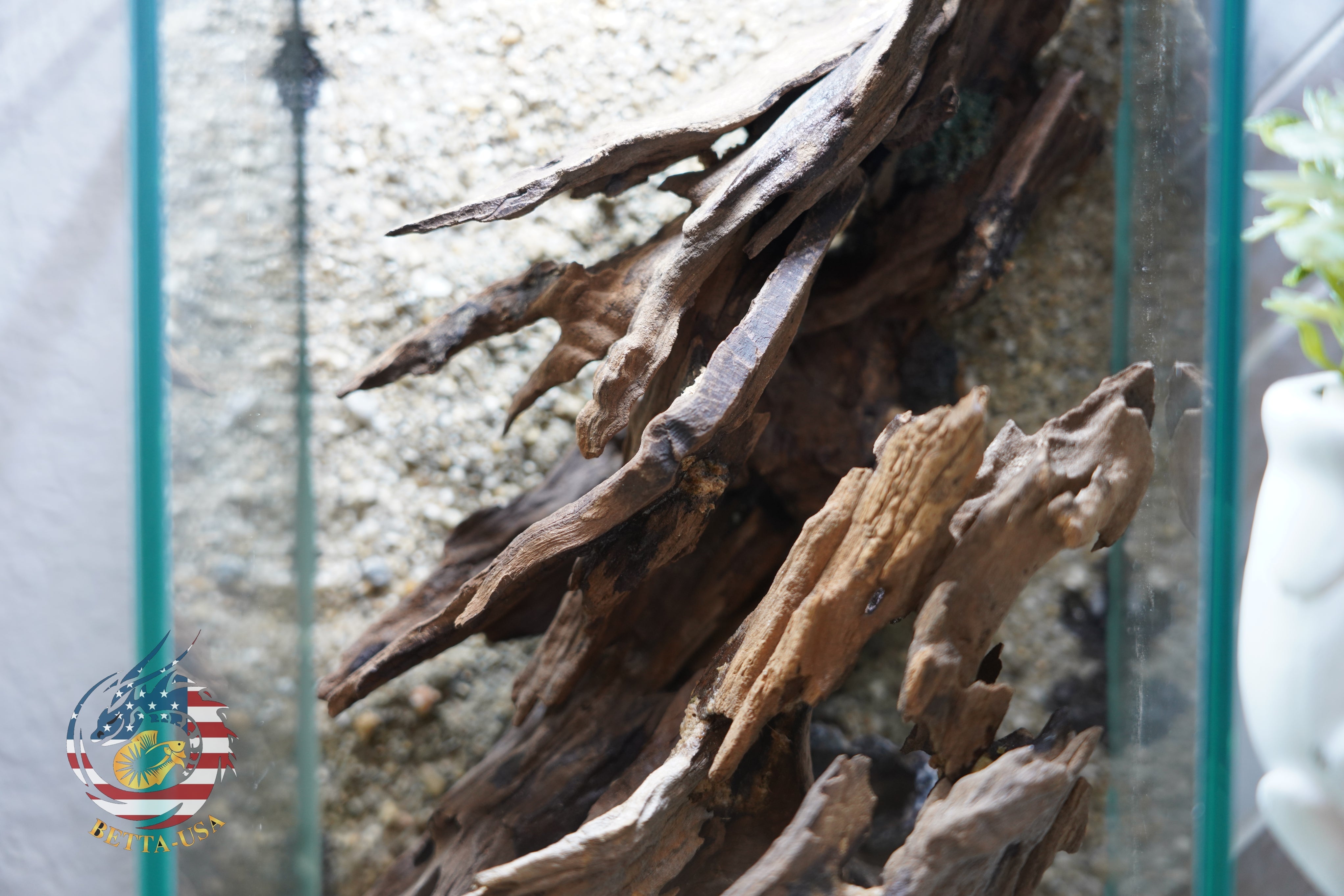 [SCAPE-54] Nature Aquarium Aquascape Driftwood– 1.6 Gallons