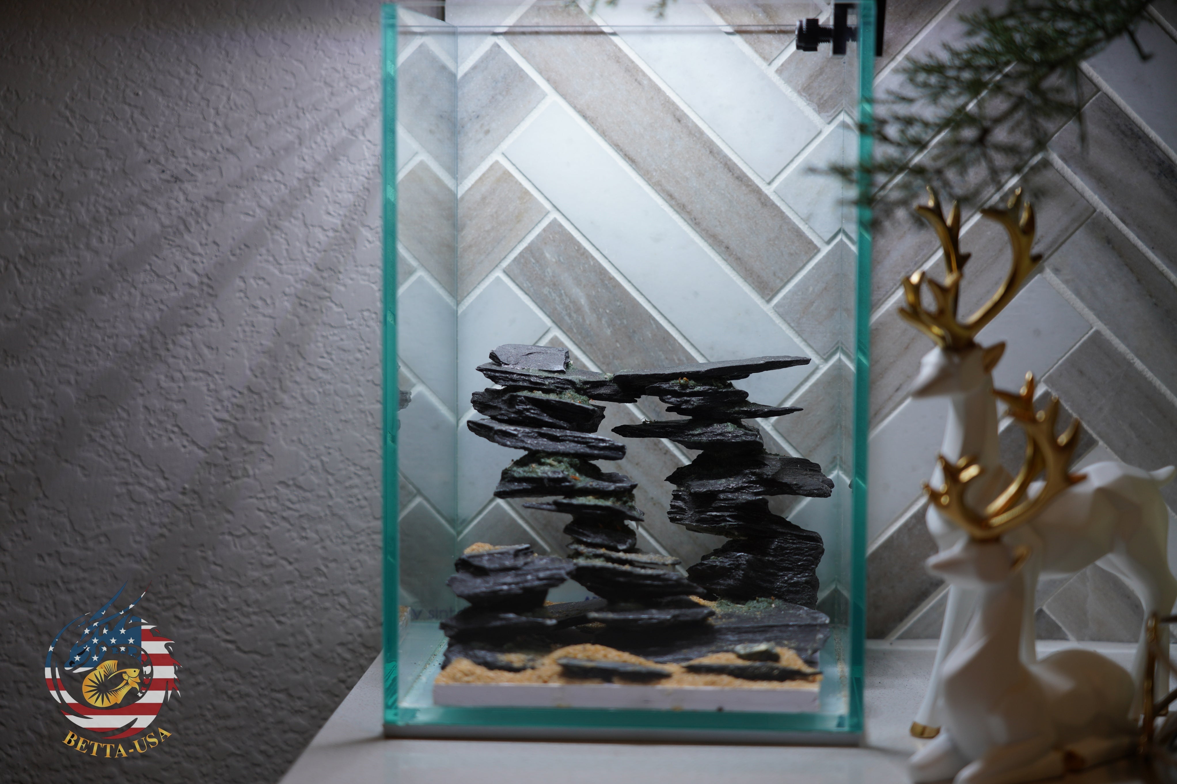 [SCAPE-68]  Mountain-Inspired Aquarium Aquascape – 1.6 Gallons