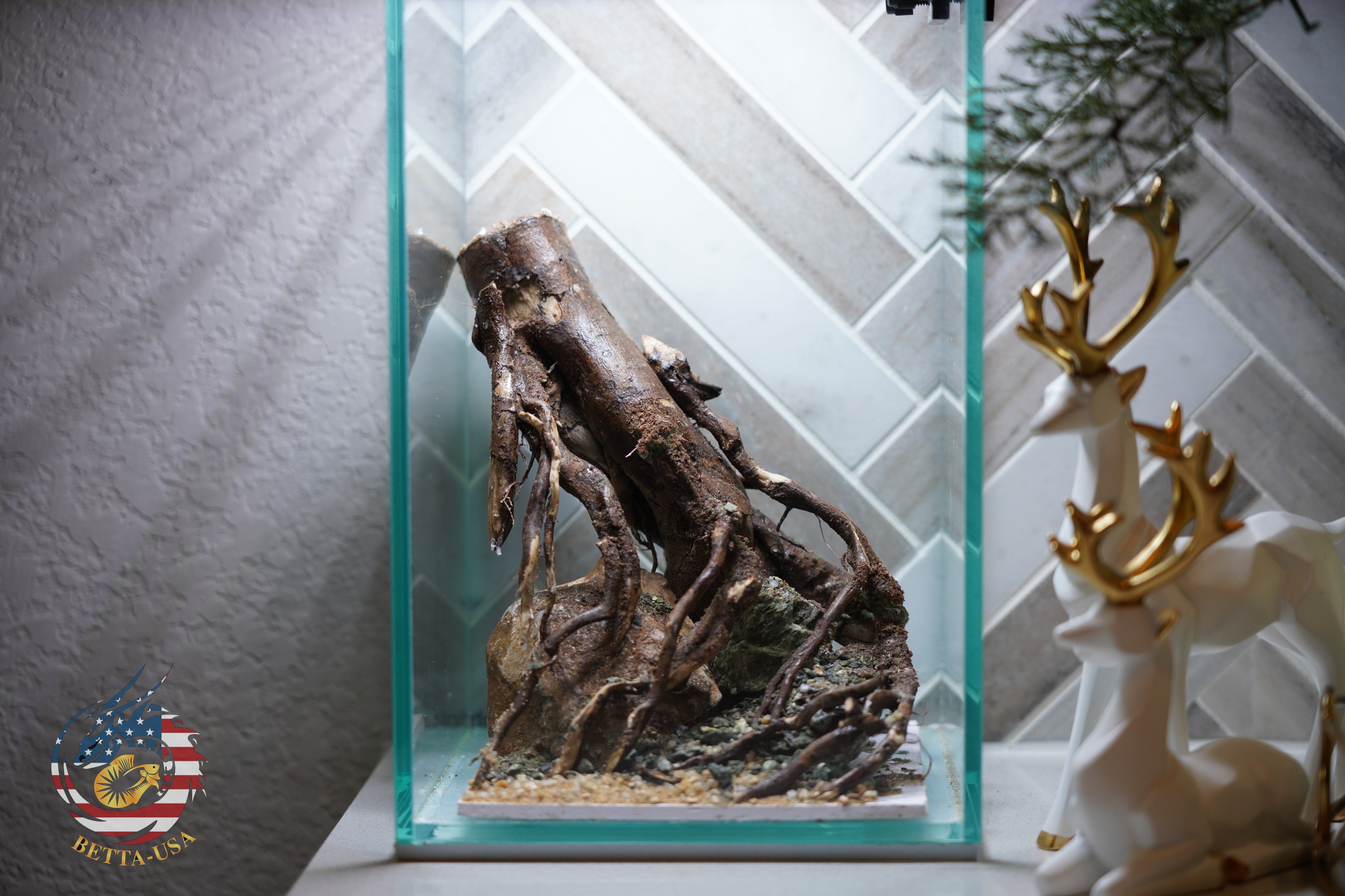 [SCAPE-70] Nature Aquarium Aquascape Driftwood– 1.6 Gallons