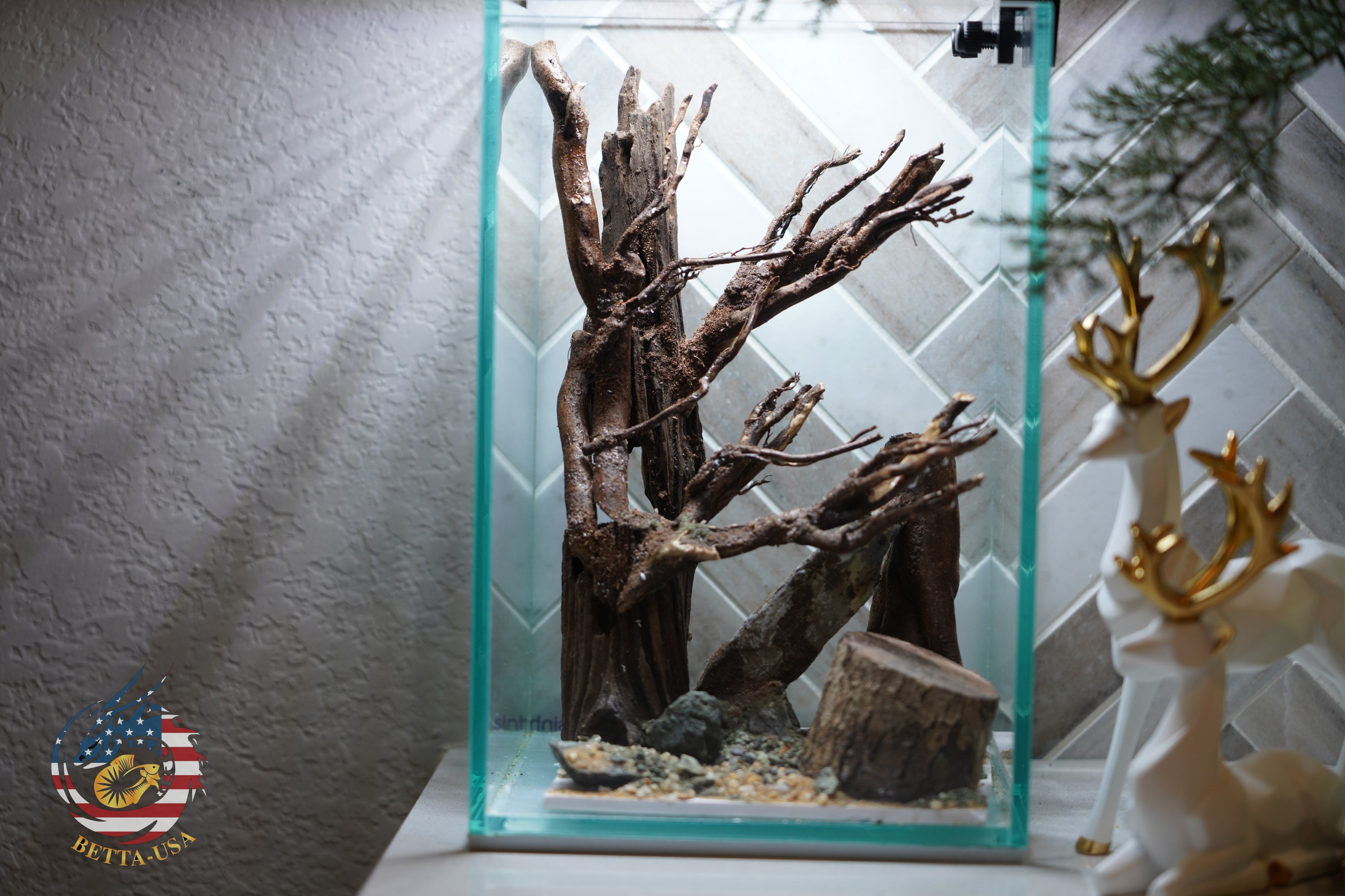 [SCAPE-71] Nature Aquarium Aquascape Driftwood– 1.6 Gallons