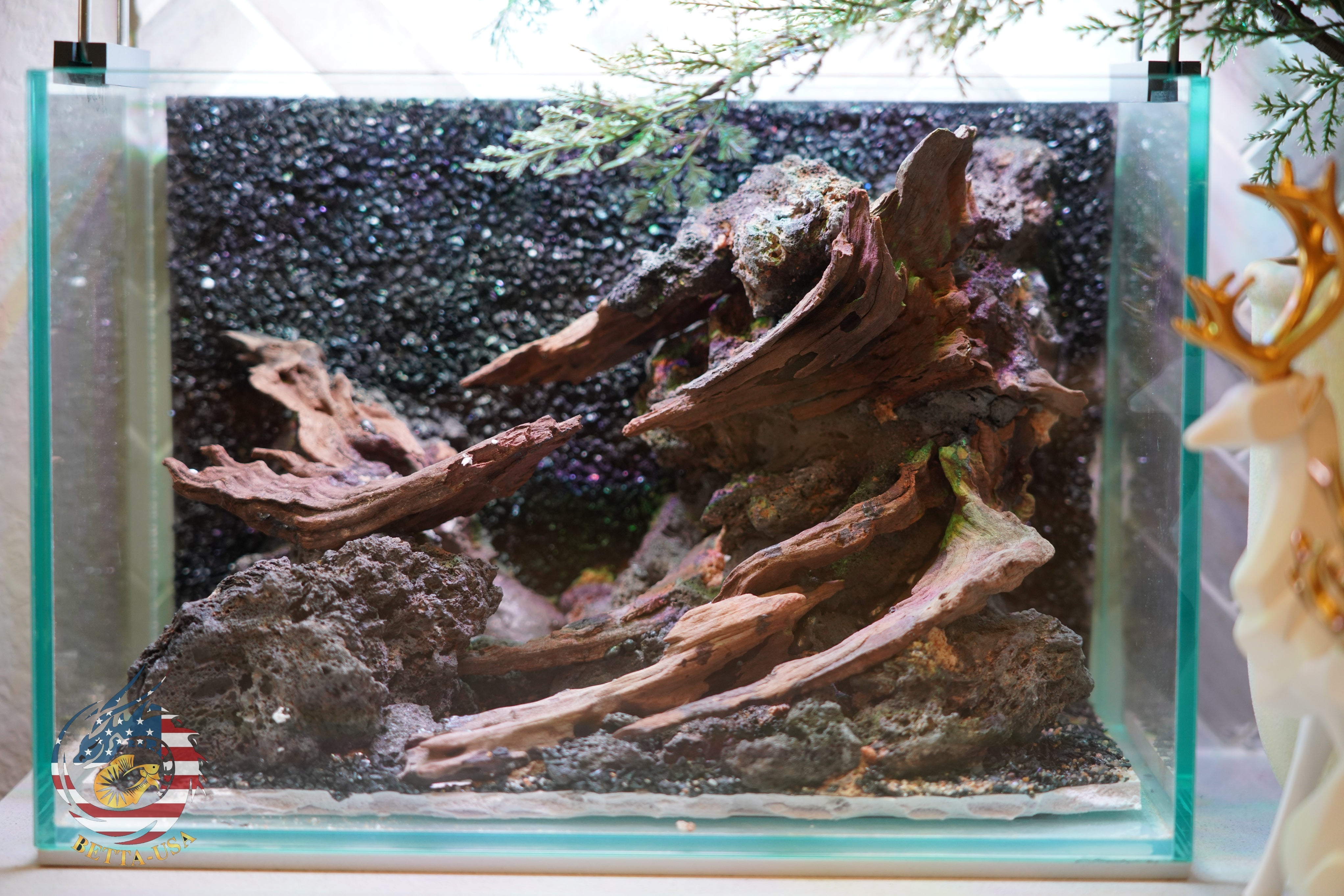 [SCAPE-84]  Nature Aquarium Aquascape Driftwood– 2.7 Gallons