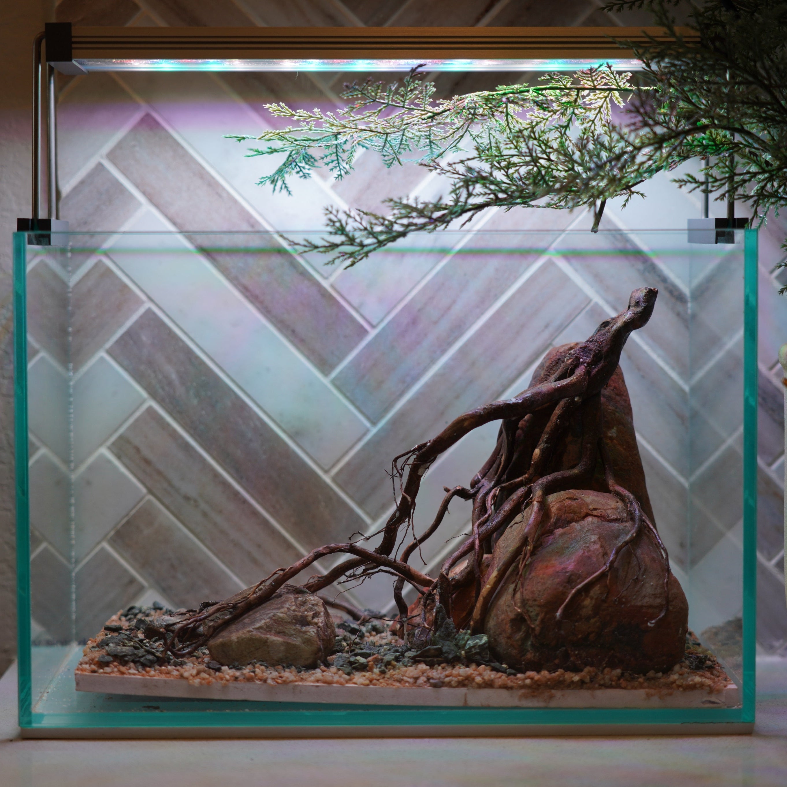 [SCAPE-89]  Nature Aquarium Aquascape Driftwood– 2.7 Gallons