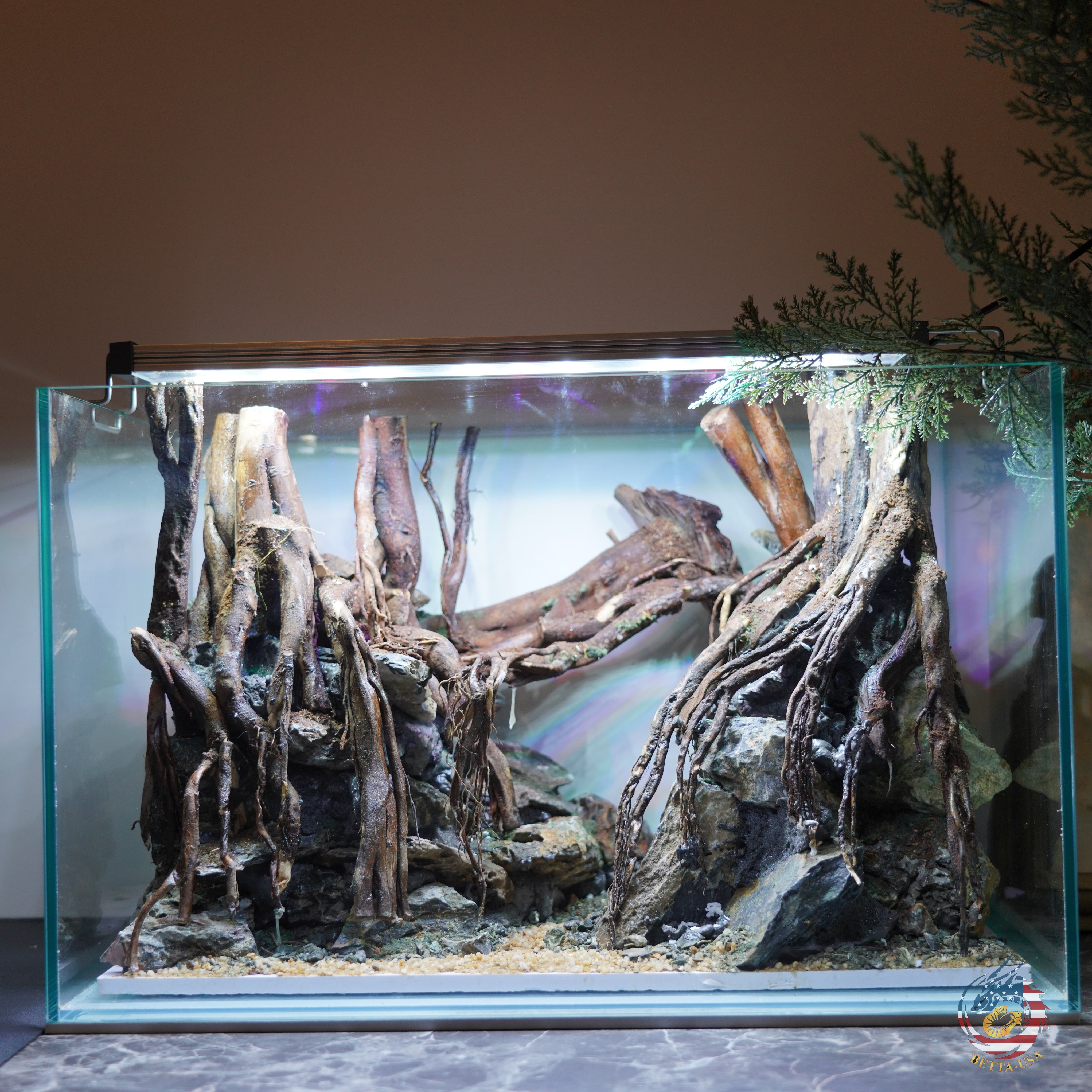 [SCAPE-103]  Nature Aquarium Aquascape Driftwood– 9.3 Gallons