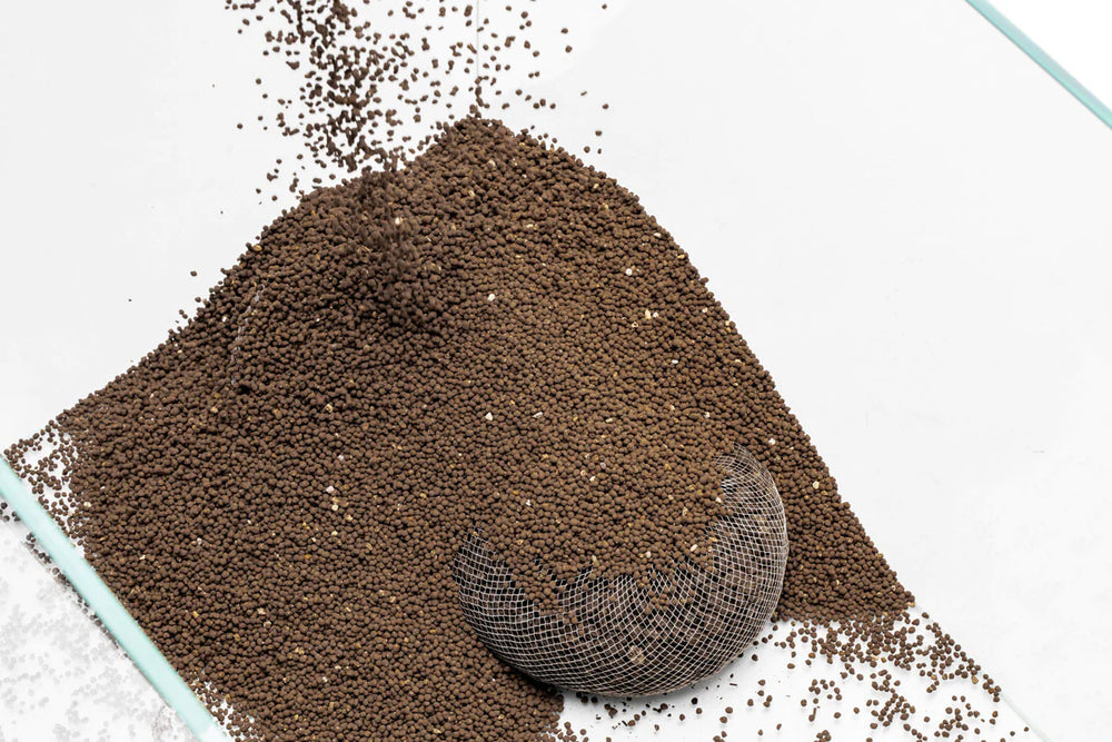 UNS Controbase 2L - Betta USA Aquatic