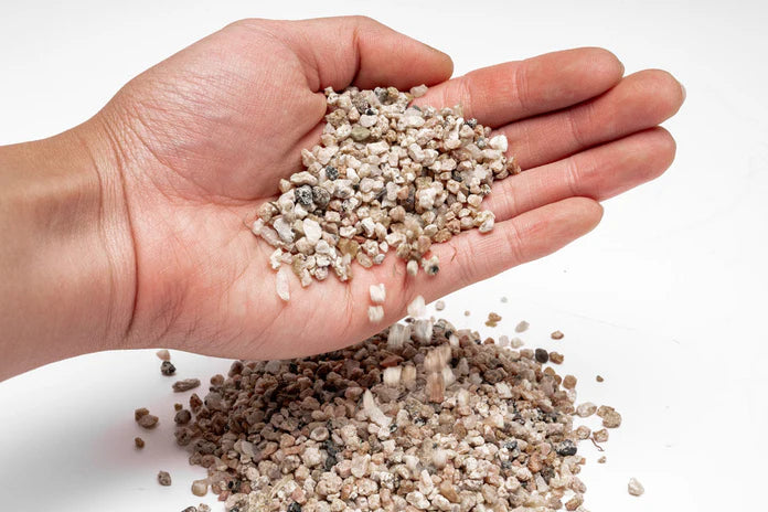 UNS Controsand 3L - Monterey - Gravel - Betta USA Aquatic